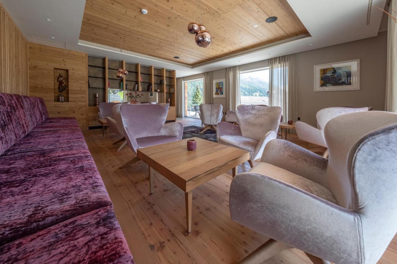 Ciampedie Luxury Alpine Spa Hotel Vigo di Fassa Kültér fotó