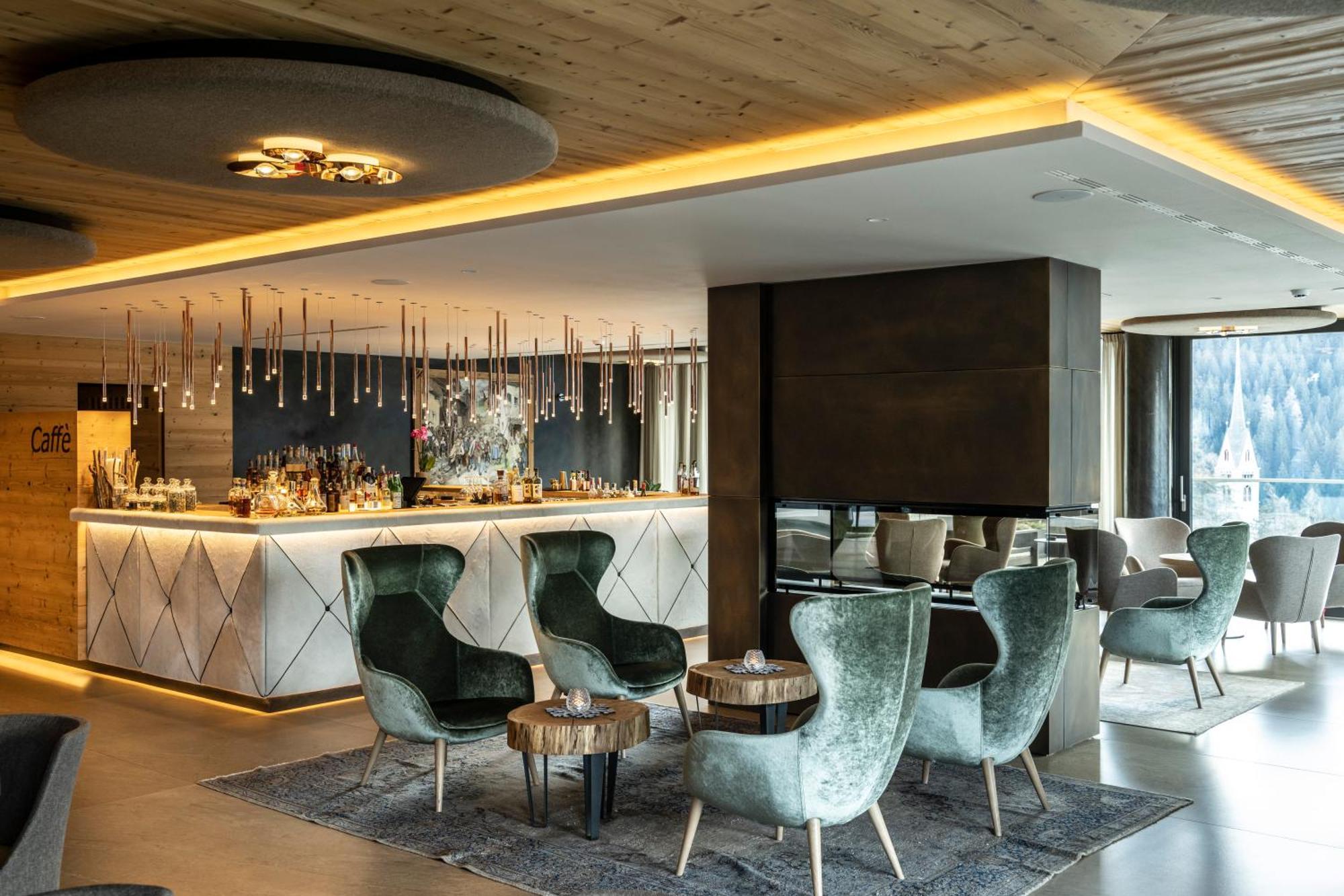 Ciampedie Luxury Alpine Spa Hotel Vigo di Fassa Kültér fotó