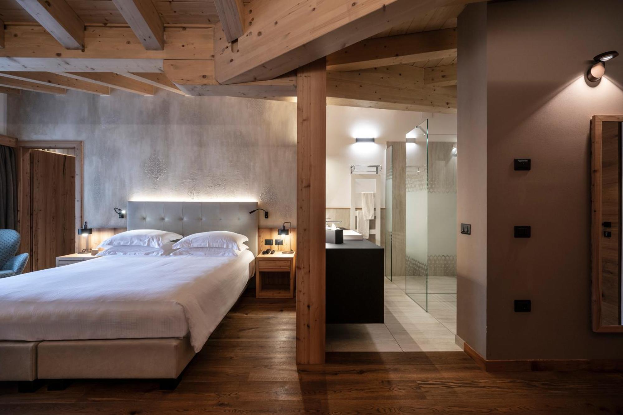 Ciampedie Luxury Alpine Spa Hotel Vigo di Fassa Kültér fotó